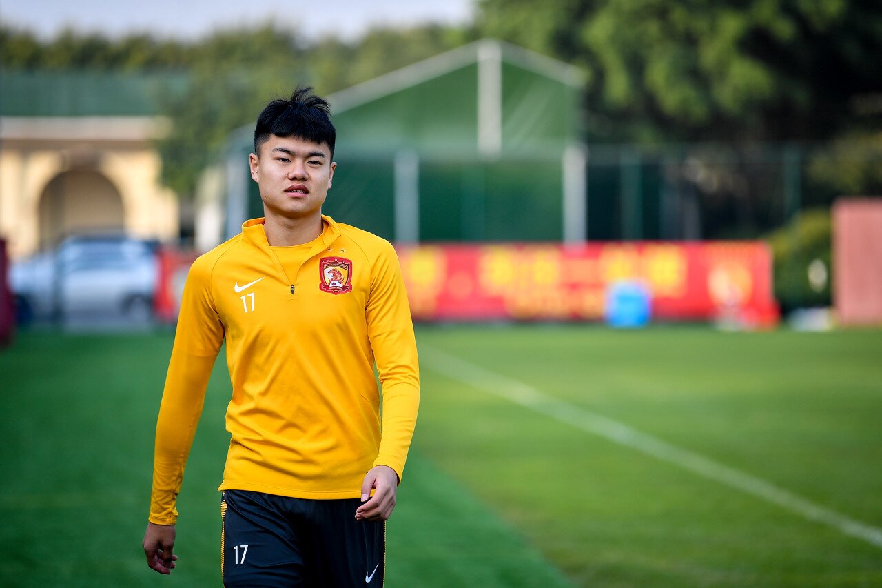 国奥2-1绝杀曼谷玻璃 杨立瑜替补双响