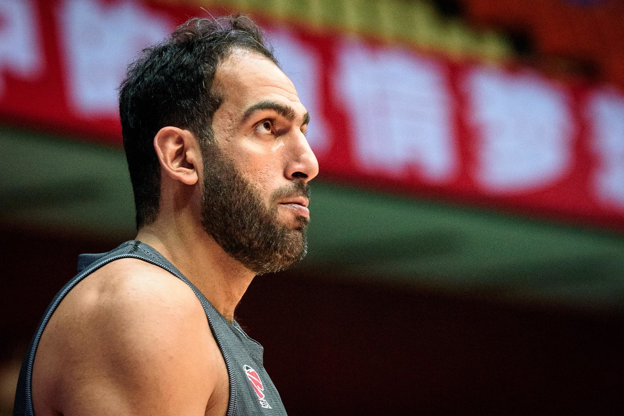 官方:哈马德-哈达迪正式加盟同曦