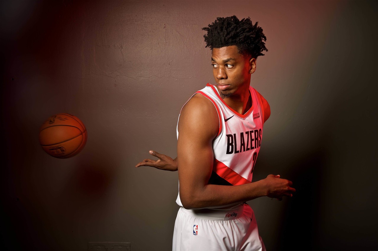 怀特塞德:正学习开拓者进攻战术 新赛季我会惊讶到很多人