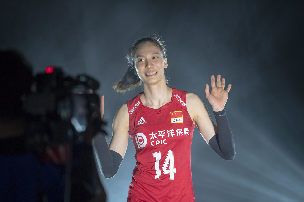 今日图集:中国女排球员郑益昕