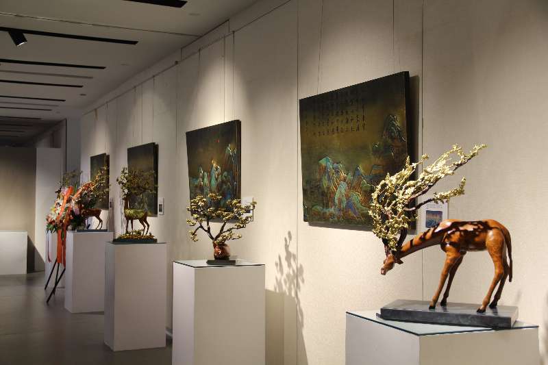 "山水训"故宫藏画朱炳仁熔铜创作展在京开幕原创热点品牌栏目浙江视界