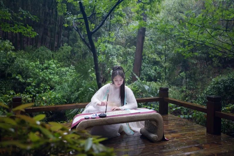 美景已就位,就等你入镜!来天目湖拍属于你的古装大片吧!