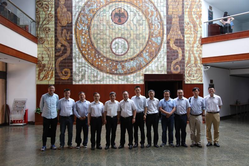 南瑞集团董事长奚国富一行来访