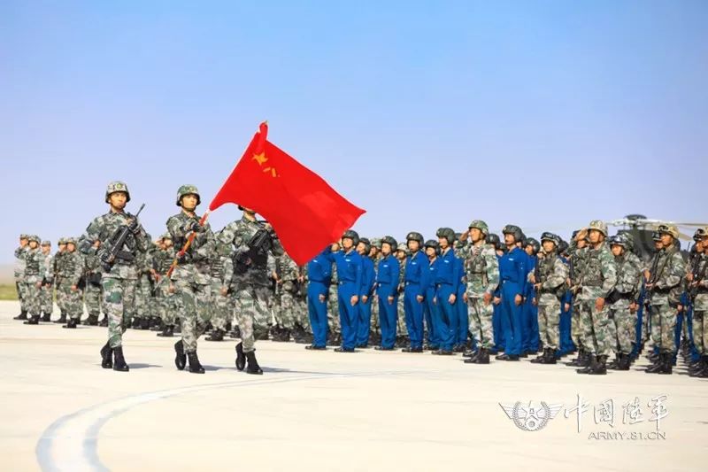 陆军首次组织五类新型力量比武竞赛推进转型建设