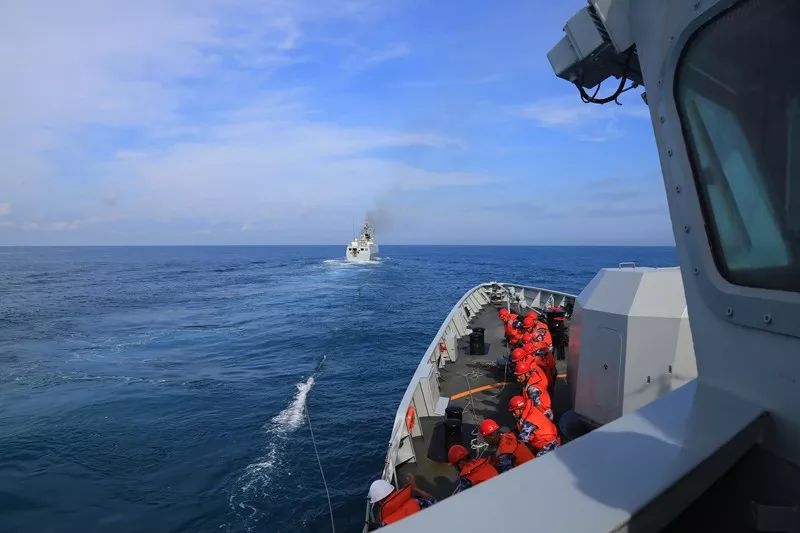 高清图集南海舰队某护卫舰支队实兵实弹对抗