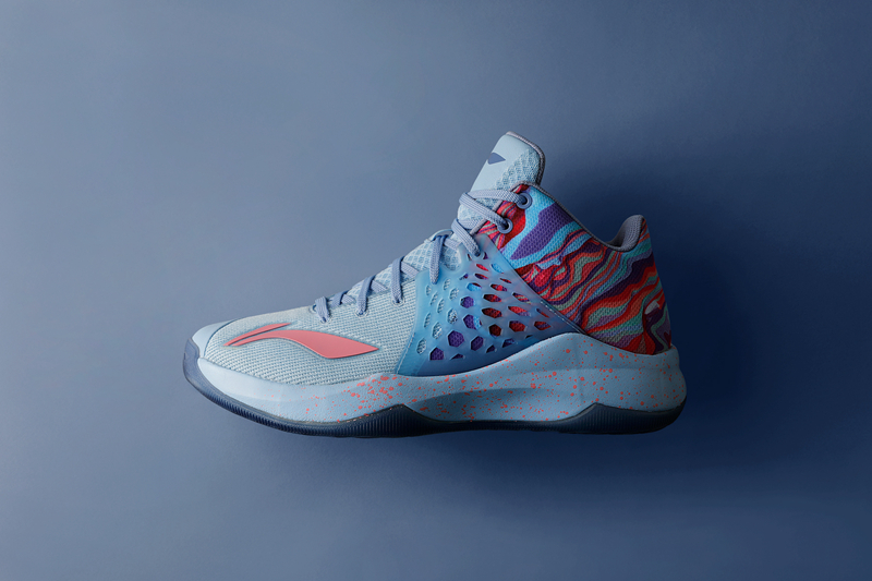 搭载更轻更弹的中底科技！李宁音速7 正式发布|李宁|音速|中底_新浪网