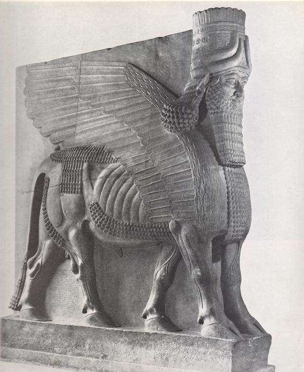 亚述"人首翼牛像"伦敦第四基座再现,锡罐制成交织多重含义