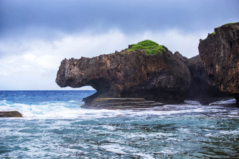 美国这座岛屿对中国免签,太平洋上最美的海岛圣地,日本人最爱来