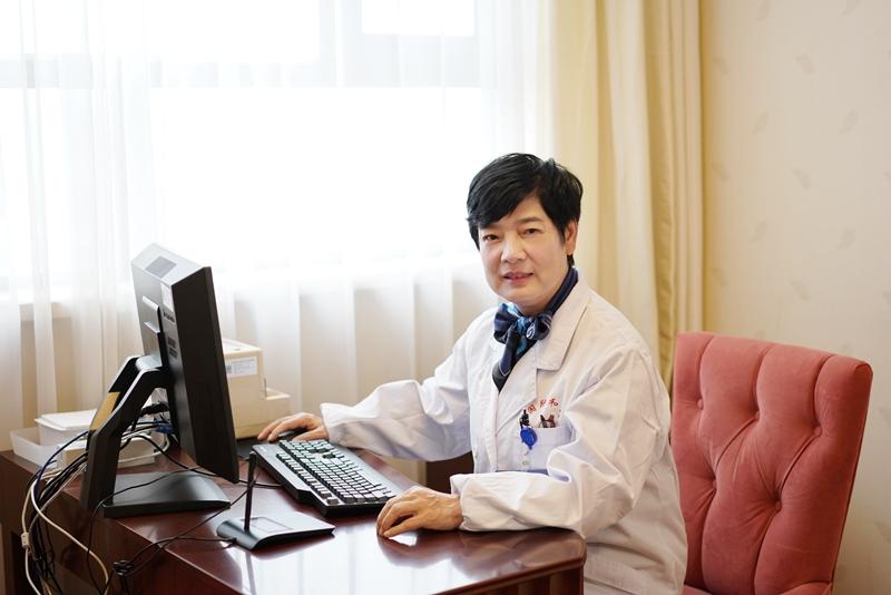 上海交大黄荷凤院士当选2019发展中国家科学院院士