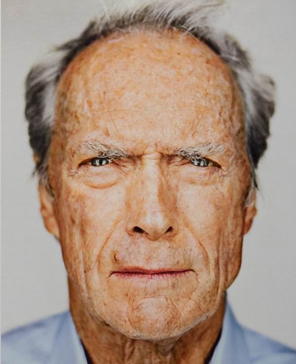 为何这位摄影师能如此迫近地拍摄奥巴马,默克尔,巴菲特?