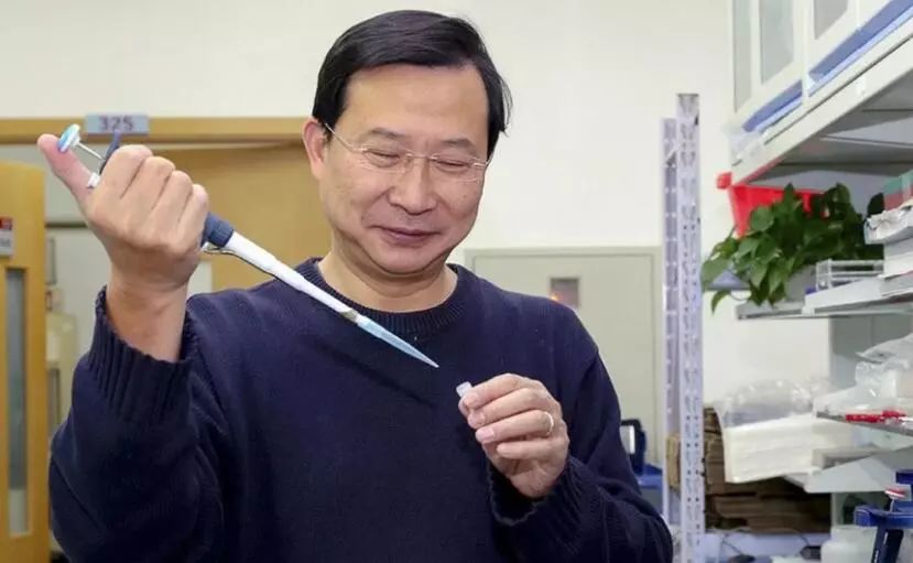 现年56岁的饶毅1991年从加利福尼亚大学洛杉矶分校获得神经科学博士