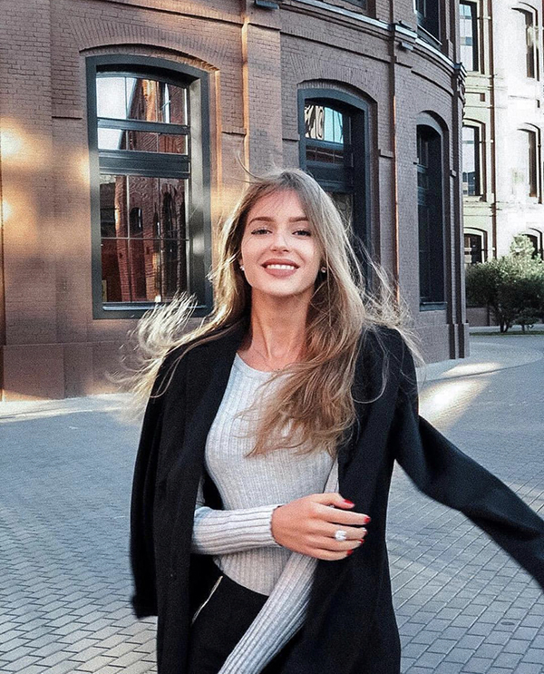 图片来源:阿琳娜·桑科的ins主页