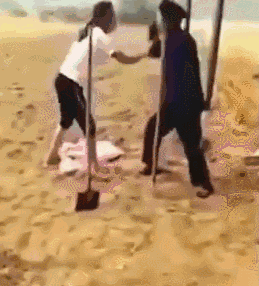 中老年骂战到底可以有多凶残?