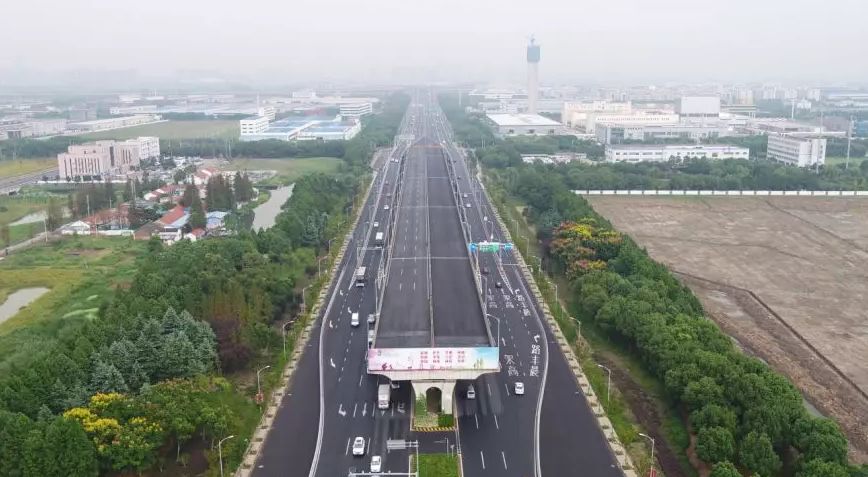 何山路西延工程"正式进入施工阶段近日苏州市公安部门