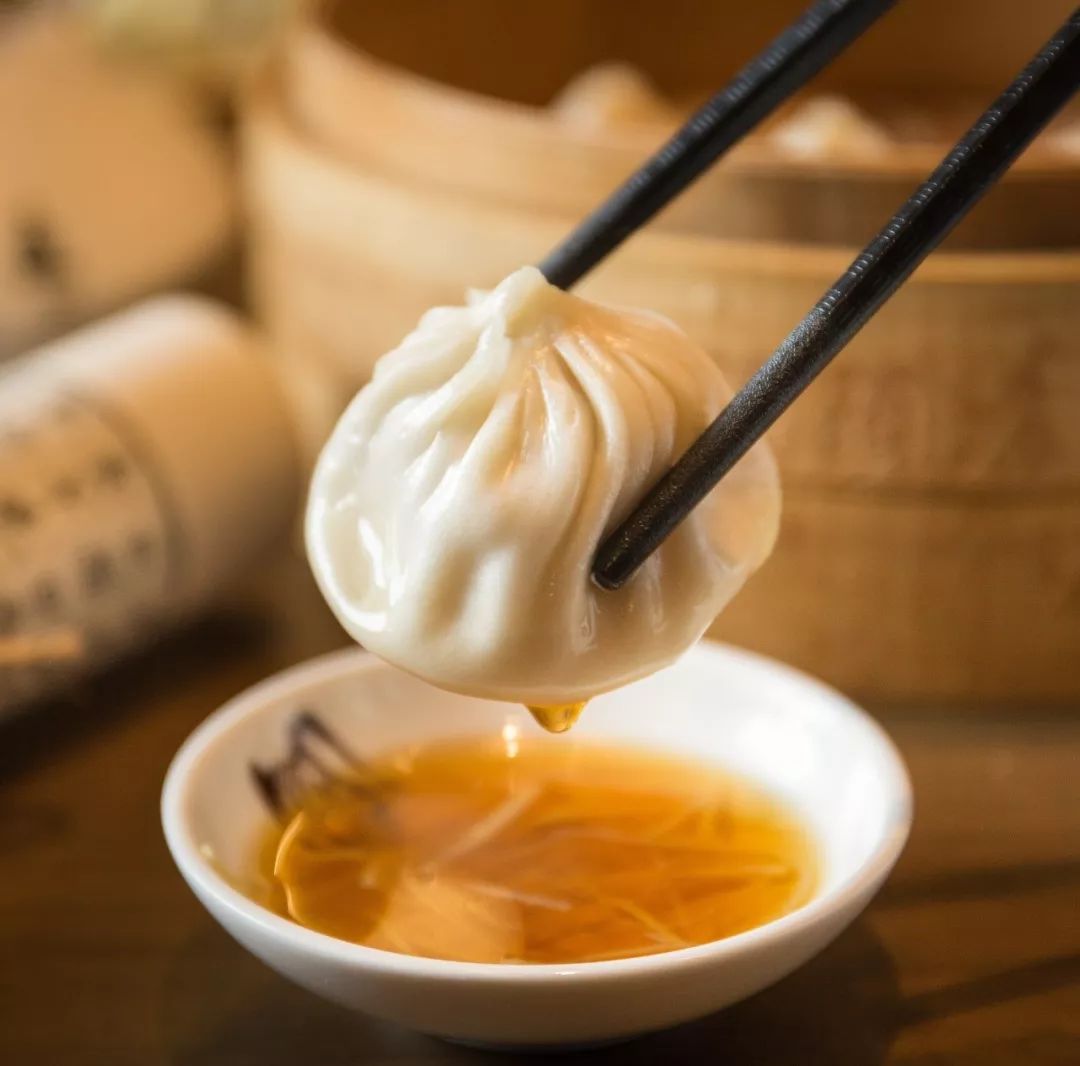 119年的招牌自然非小笼包莫属,多少人从小吃到大,记忆里的味道,一直没
