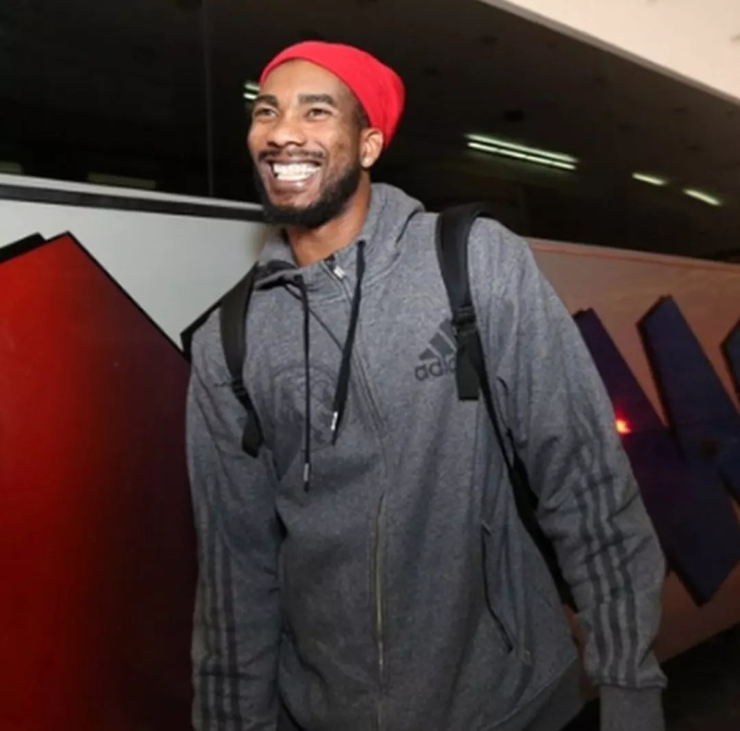 这个被中国球迷们称为"连长"的布鲁尔, 却是一个永远面带笑容的大