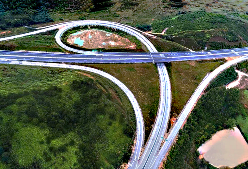 汕昆高速"龙怀"段28日正式通车