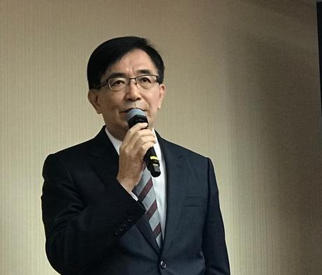 台湾“交通部长”因列车出轨事故引咎辞职