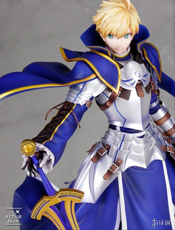 fgosaber亚瑟手办推出手持黄金剑威风凛凛