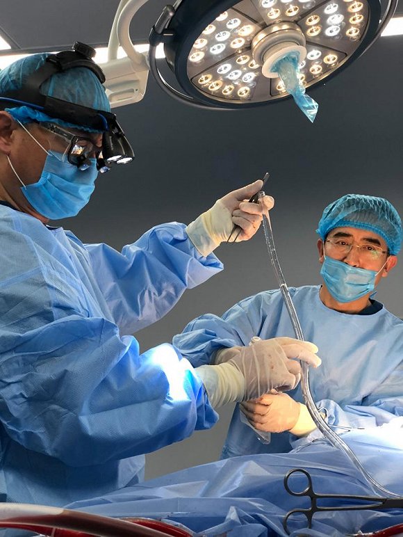 中国第二例本土人体冷冻手术完成 复活至少要50年