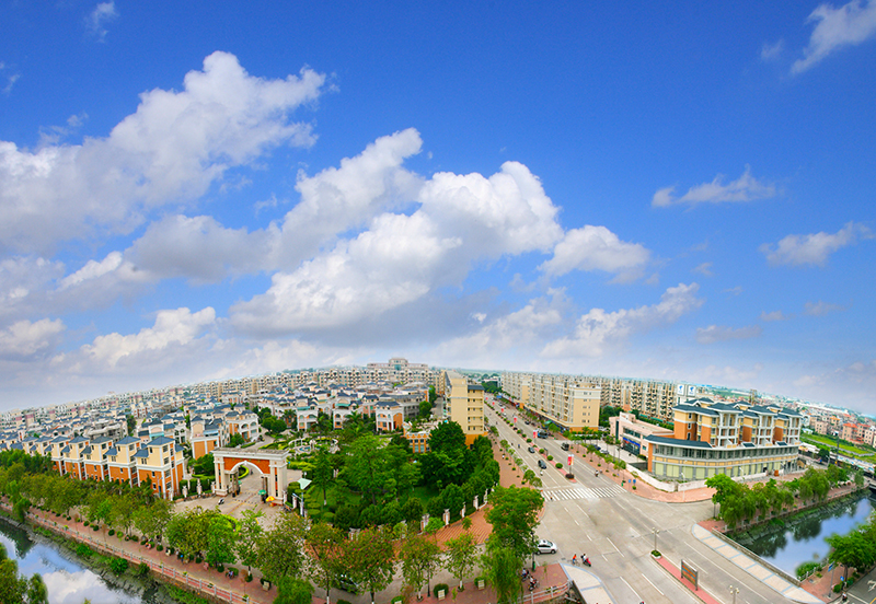 广州美丽街镇十八:开展环境卫生整治 大力发展道德建设