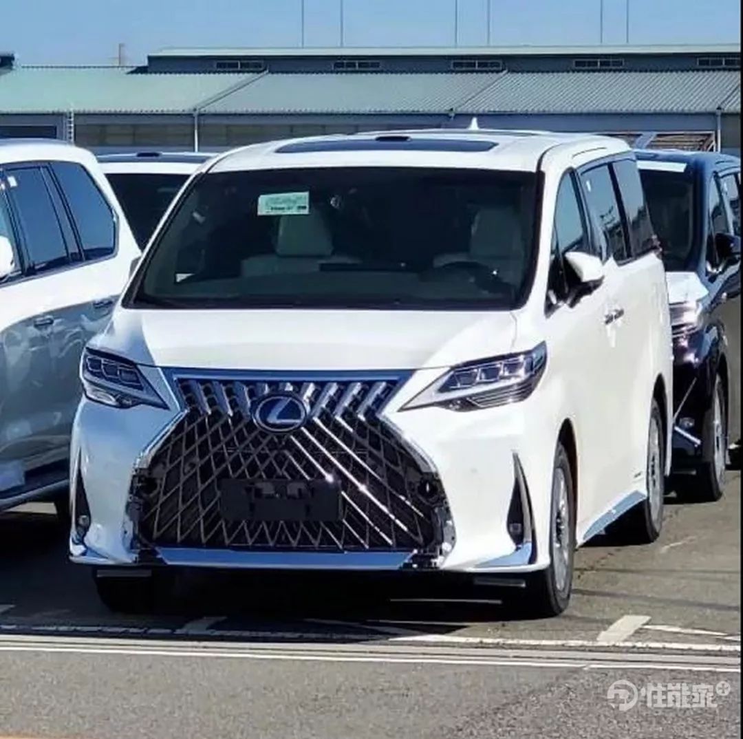 比埃尔法加价还厉害！雷克萨斯LM被炒到218万？