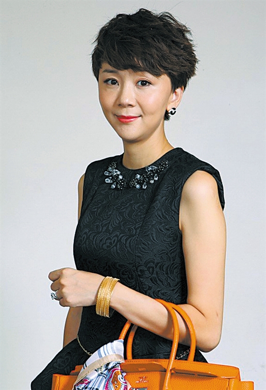 羊城晚报  艾修煜