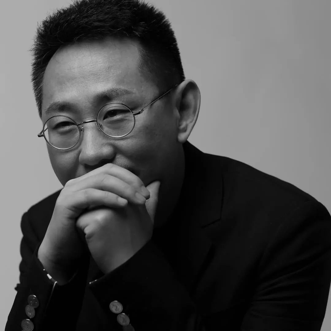 朗读者 周扬 | 欣然一笑,替沉闷的人生透一口气