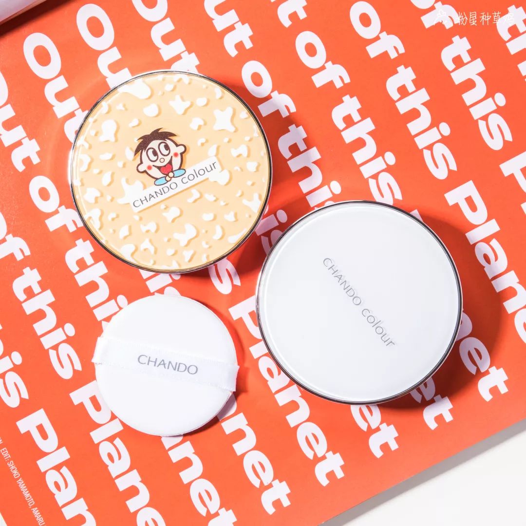 茅台帆布鞋，榴莲洗发水，还有白酒味儿的雪碧？ 这波跨界也太让人上头了叭！