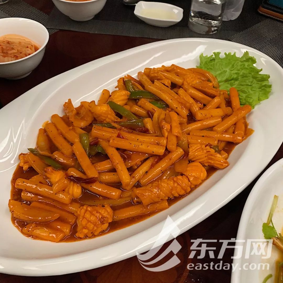 朝鲜小崔:朝鲜人魔幻的一天:地铁上打泡泡龙 全国都是996