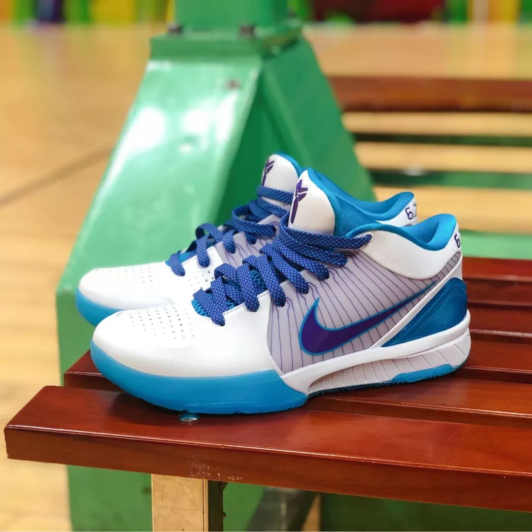 晒鞋| nike超高颜值午夜蓝喷!aj1质感皇家蓝经典再现