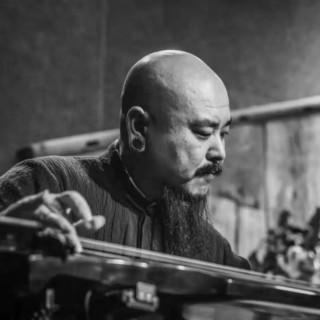 吴张法古琴演奏,吴氏民族管乐传承人吴泽琦.