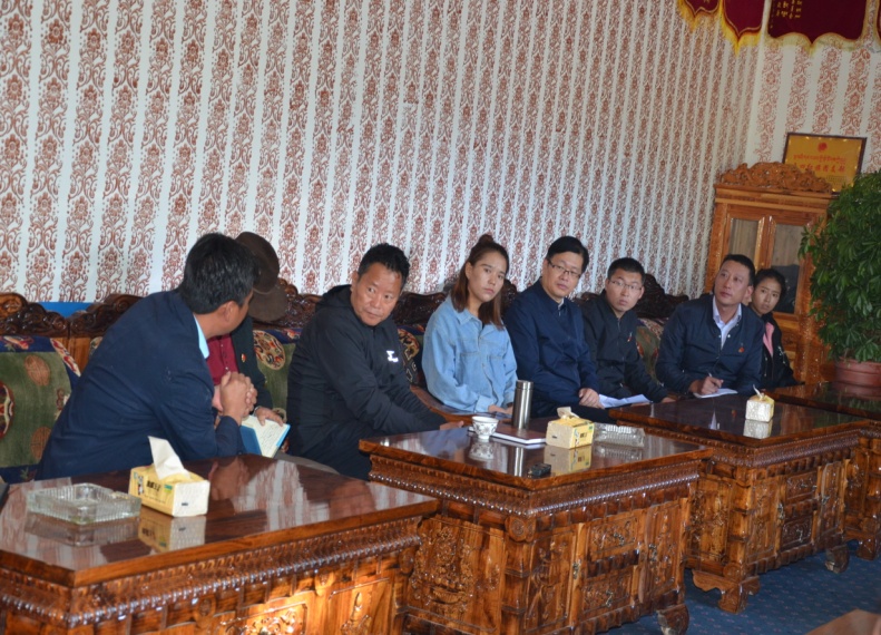 白玛旺堆书记一行莅临曲水县达嘎乡检查指导工作