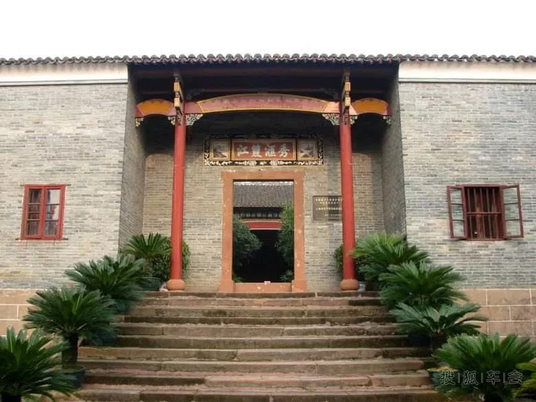 如果你敢来兴国,我一定给你点颜色瞧瞧!