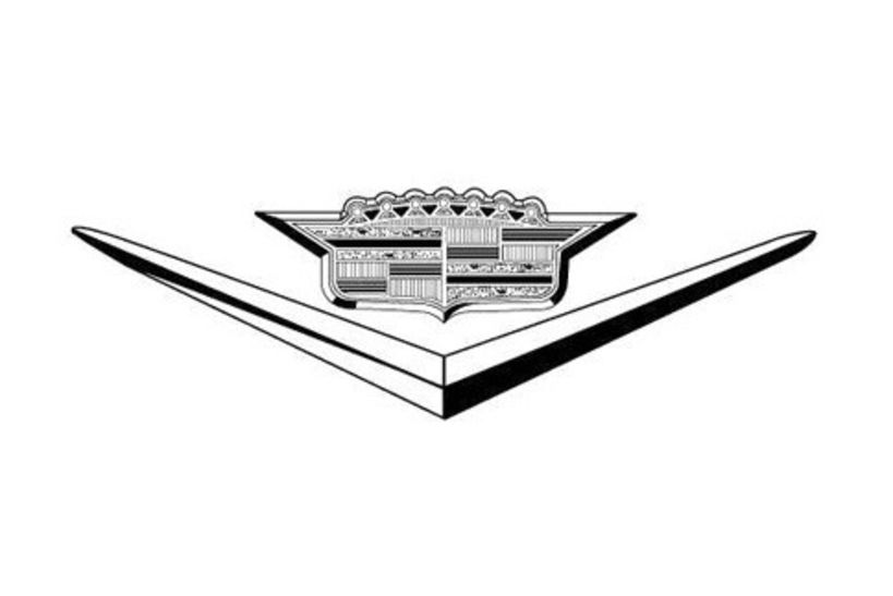 从小人吹号角到挥着翅膀的胜利女神——浑身充满贵族气息的凯迪拉克