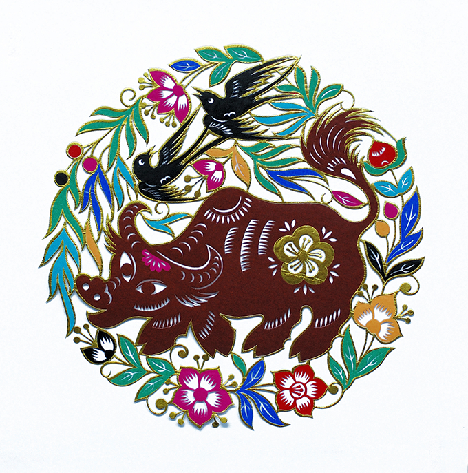 一把剪刀55年 69岁老人恢复南京特色剪纸失传绝技