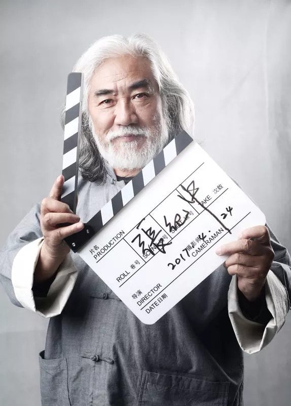 张纪中重出江湖拍《飞狐外传》，剧本打磨两年讲述英雄成长|飞狐外传|张纪中|胡斐_新浪新闻