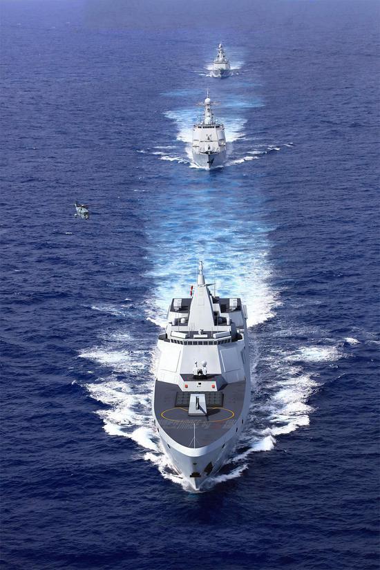 第二艘055驱逐舰4月28日在江南长兴船厂下水,火力世界第一!