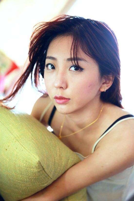 女扮男装的她长大后好美啊|小李飞刀|龙小云|张辰_新浪新闻