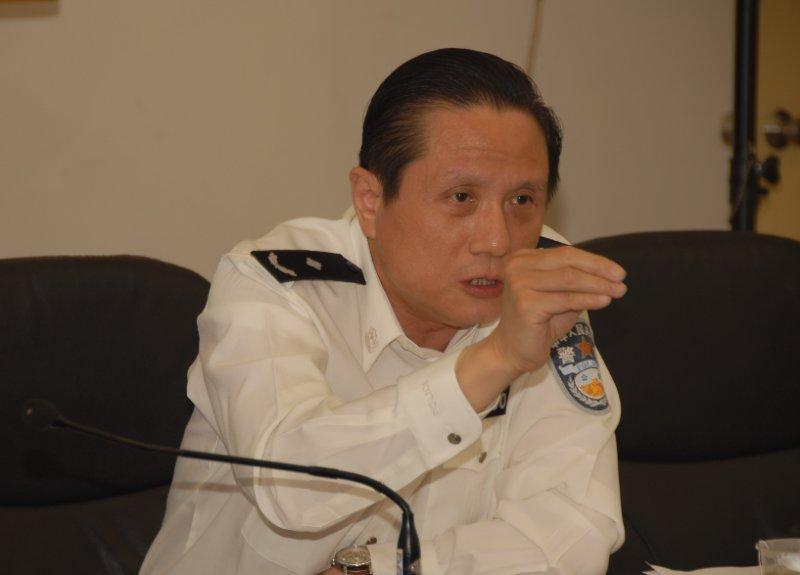 穿越时空的对话破案无数的神探父亲蔡立群留给女儿的却是永恒的背影