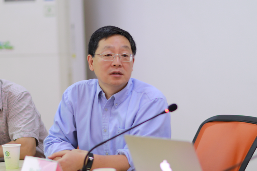 中国科学技术大学副校长,物理学院执行院长杜江峰对thoennessen教授和