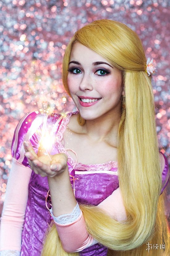 比原版更性感!国外超火“Cosplay女王”海伦斯蒂夫勒_新浪游戏_手机新浪网