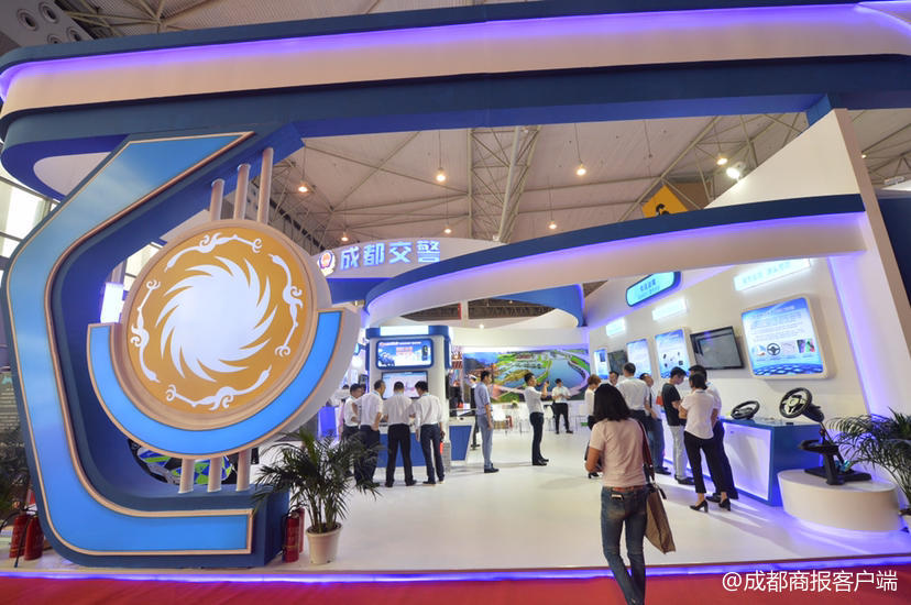 一大波黑科技亮相成都新会展 各种交通违法将无处遁形