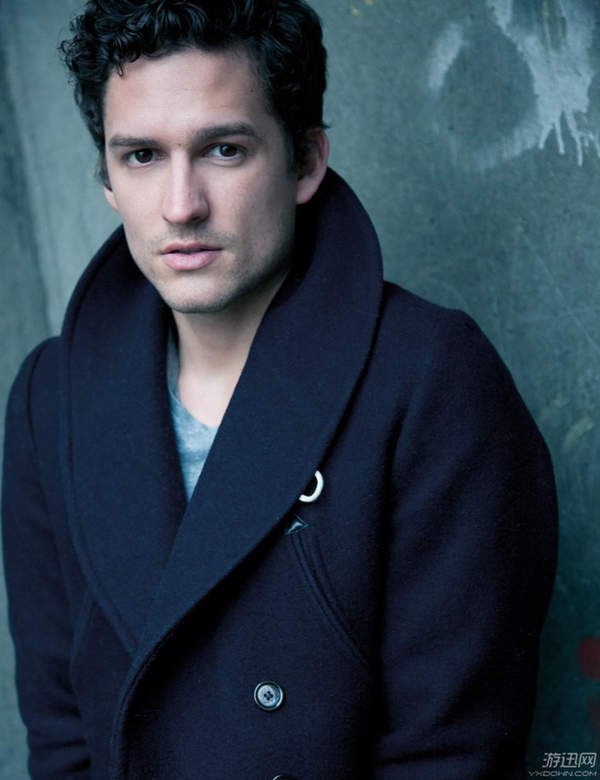 dc新片管家侠蝙蝠侠之父亮相亿万富翁性感爆棚