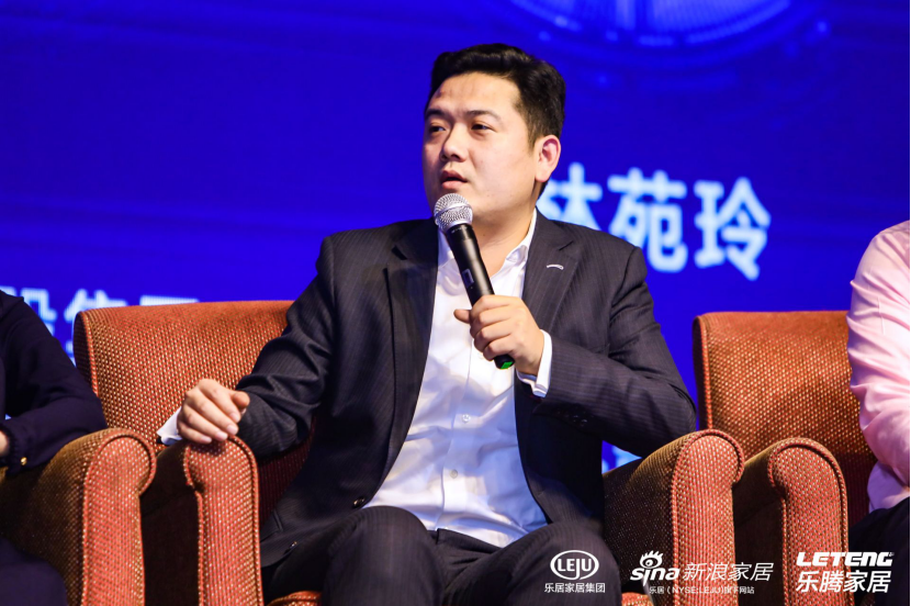高峰论坛:站在巨人的肩膀上