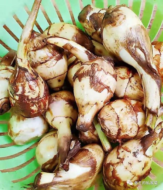 脚爪慈菇百页结味咸鲜一道很有特色的菜食材搭配丰富管饱