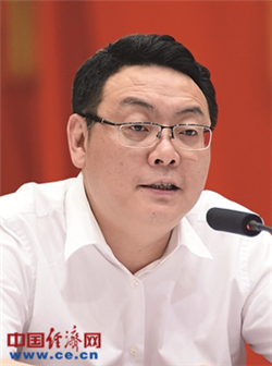 朱立凡任泰州市委副书记 张小兵任市委常委(图