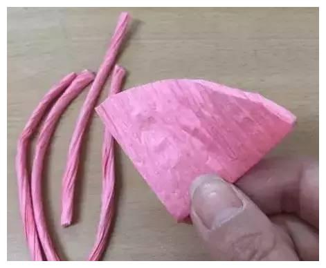 教你手工制作纸藤康乃馨方法图解