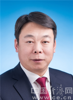 王淑滨,张涛,孙亮,孔德楠,郑召龙当选为共青团黑龙江省第十四届委员会