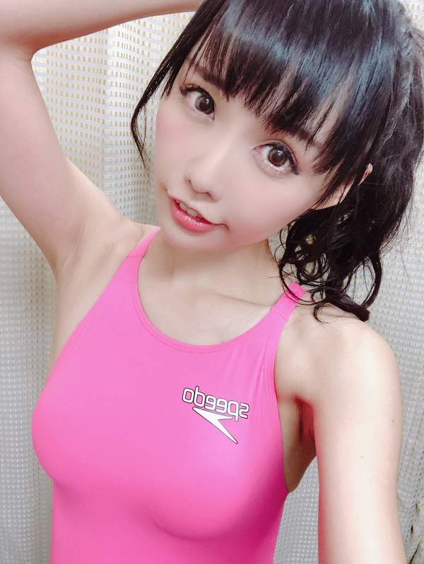 11区童颜女星稲森美优写真 清秀舒爽,身材成熟火辣